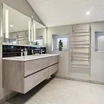 Cozy In With Sauna *