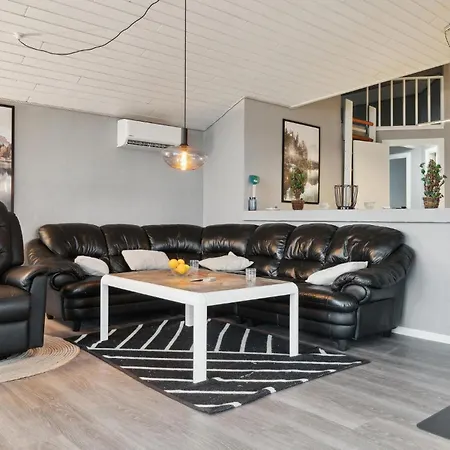Cozy In With Sauna Holiday home *